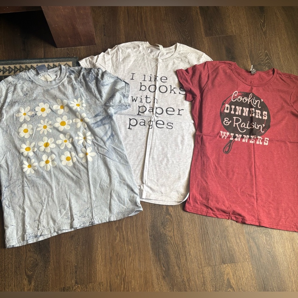 Women’s tshirts